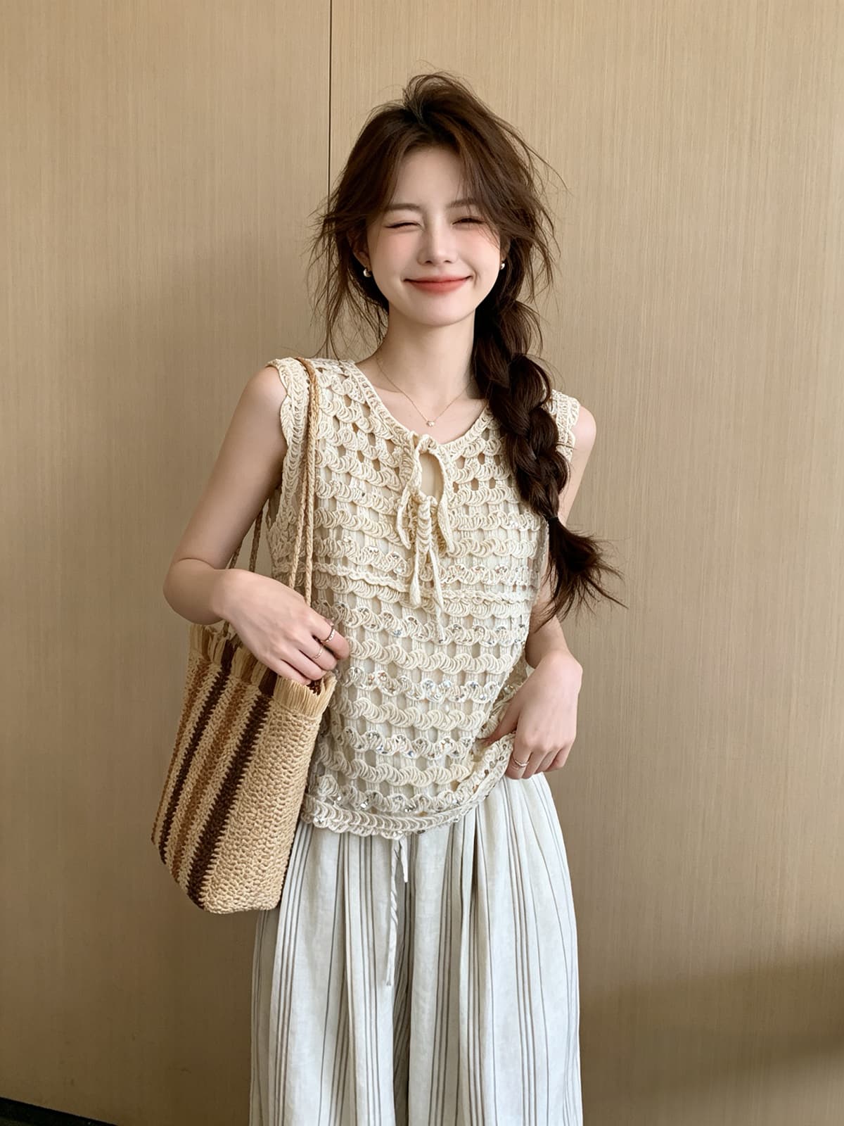 한 부서 홀로우 아웃 스팽글 귀여운 나비 매듭 민소매 조끼 화이트 슬립 투피스 세트 여름 새로운 연령 감소 세트