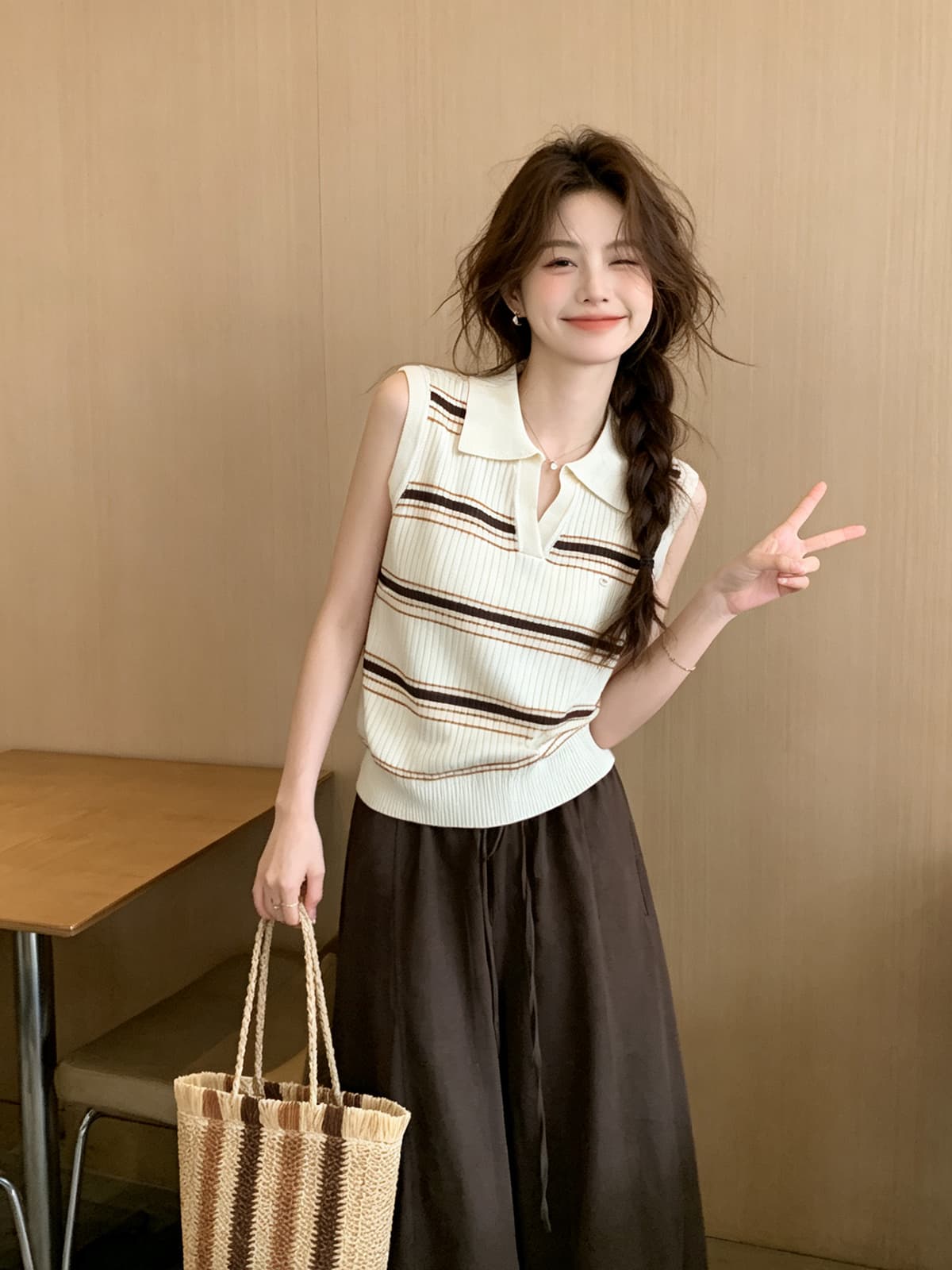 한 부서 폴로 칼라 스트라이프 얼음 실크 니트 조끼 여름 외출용 작은 키 연령 감소 몸매 가꾸기 쇼트 스타일 민소매 맨위 여성
