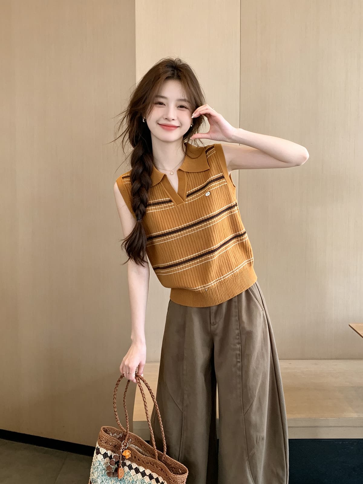 한 부서 폴로 칼라 스트라이프 얼음 실크 니트 조끼 여름 외출용 작은 키 연령 감소 몸매 가꾸기 쇼트 스타일 민소매 맨위 여성 이미지 3