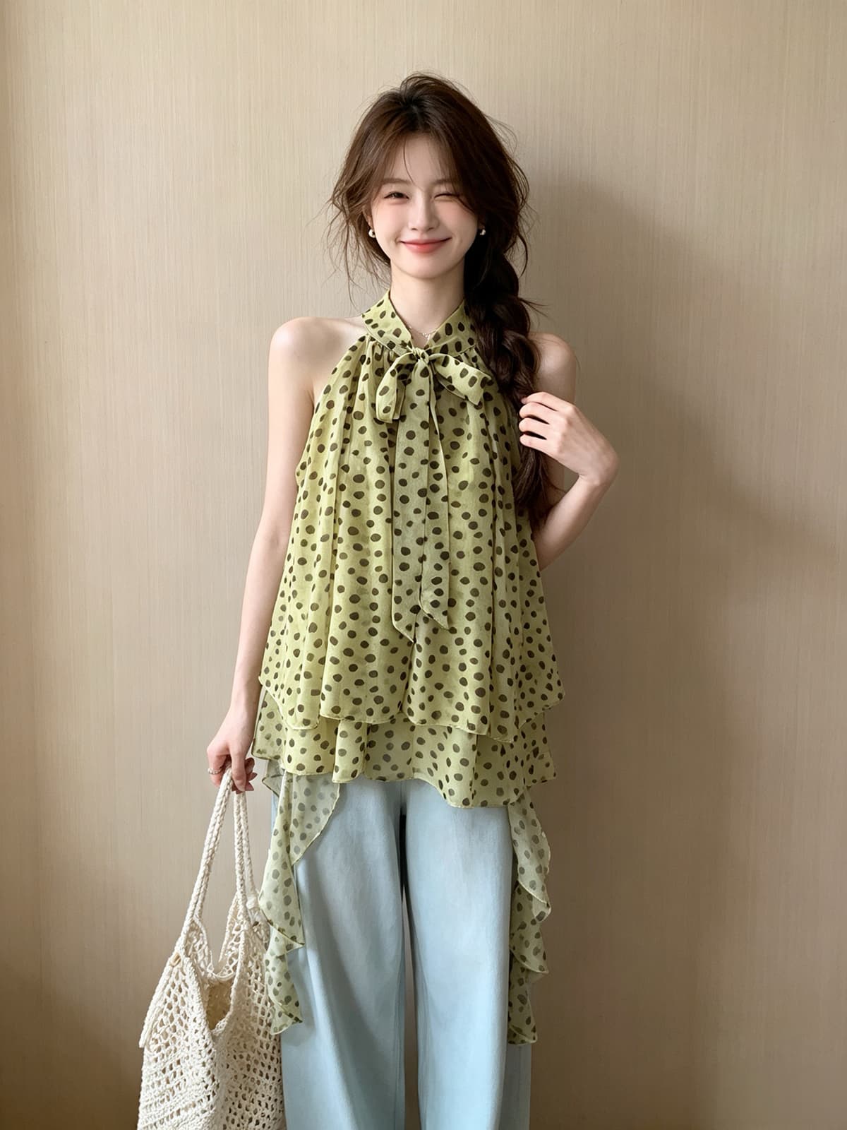 한 부서 행침 목 도트 무늬 시폰 셔츠 여성 여름 불규칙 백리스 민소매 맨위 디자인 센스 작은 대중 품격 슬립 트렌디 상세 이미지 4