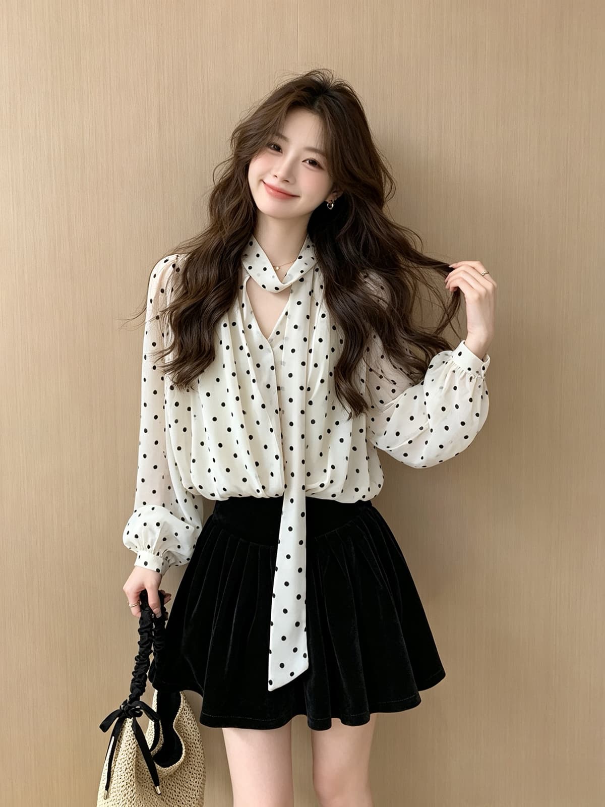 프랑스식 도트 무늬 리본 V넥 긴팔 여성 셔츠 가을 겨울 순수한 욕망 바람 스택 착용 고급 센스 명문 여성 쉬폰 블라우스 맨위 상세 이미지 5
