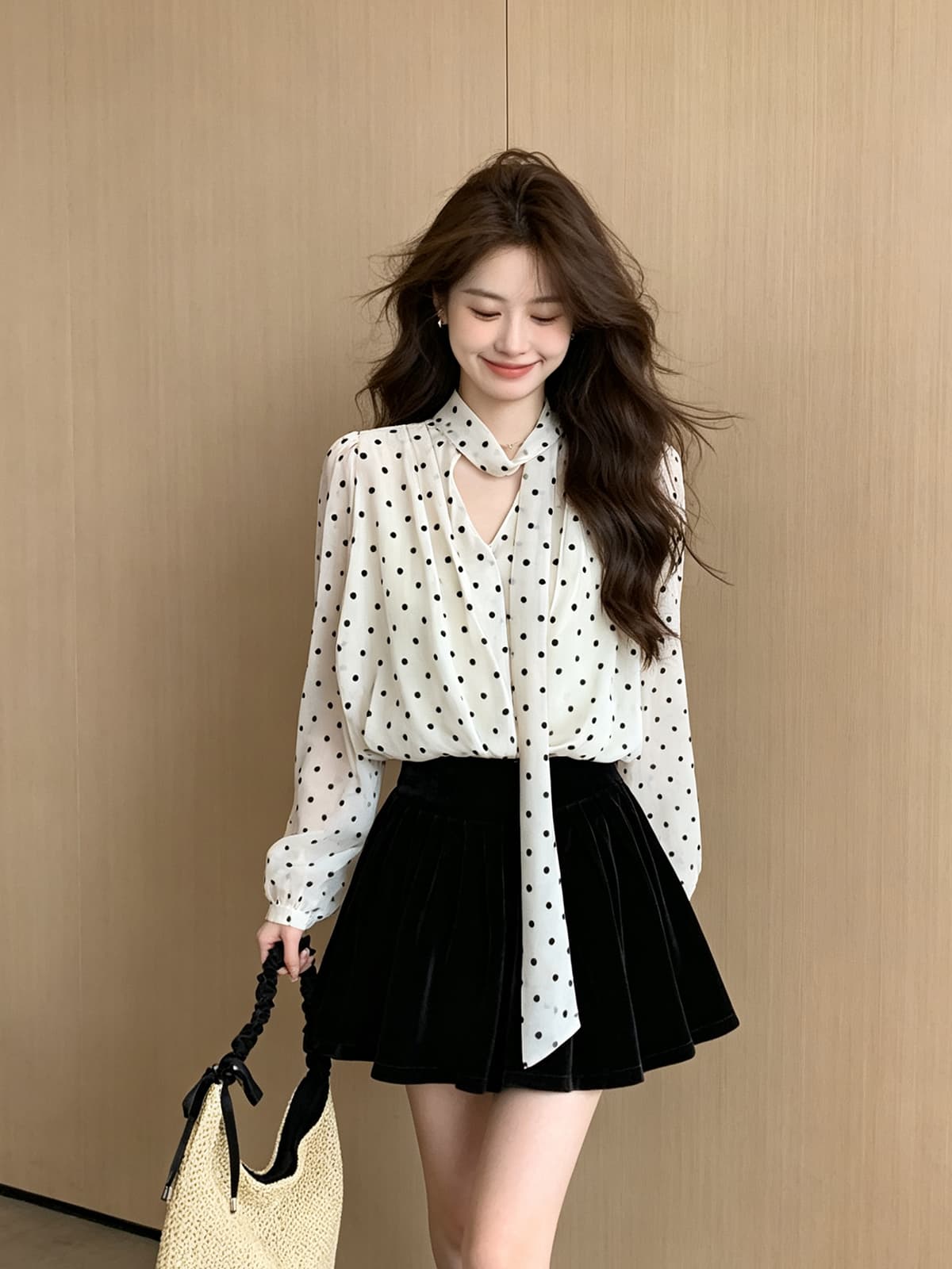 프랑스식 도트 무늬 리본 V넥 긴팔 여성 셔츠 가을 겨울 순수한 욕망 바람 스택 착용 고급 센스 명문 여성 쉬폰 블라우스 맨위 상세 이미지 6