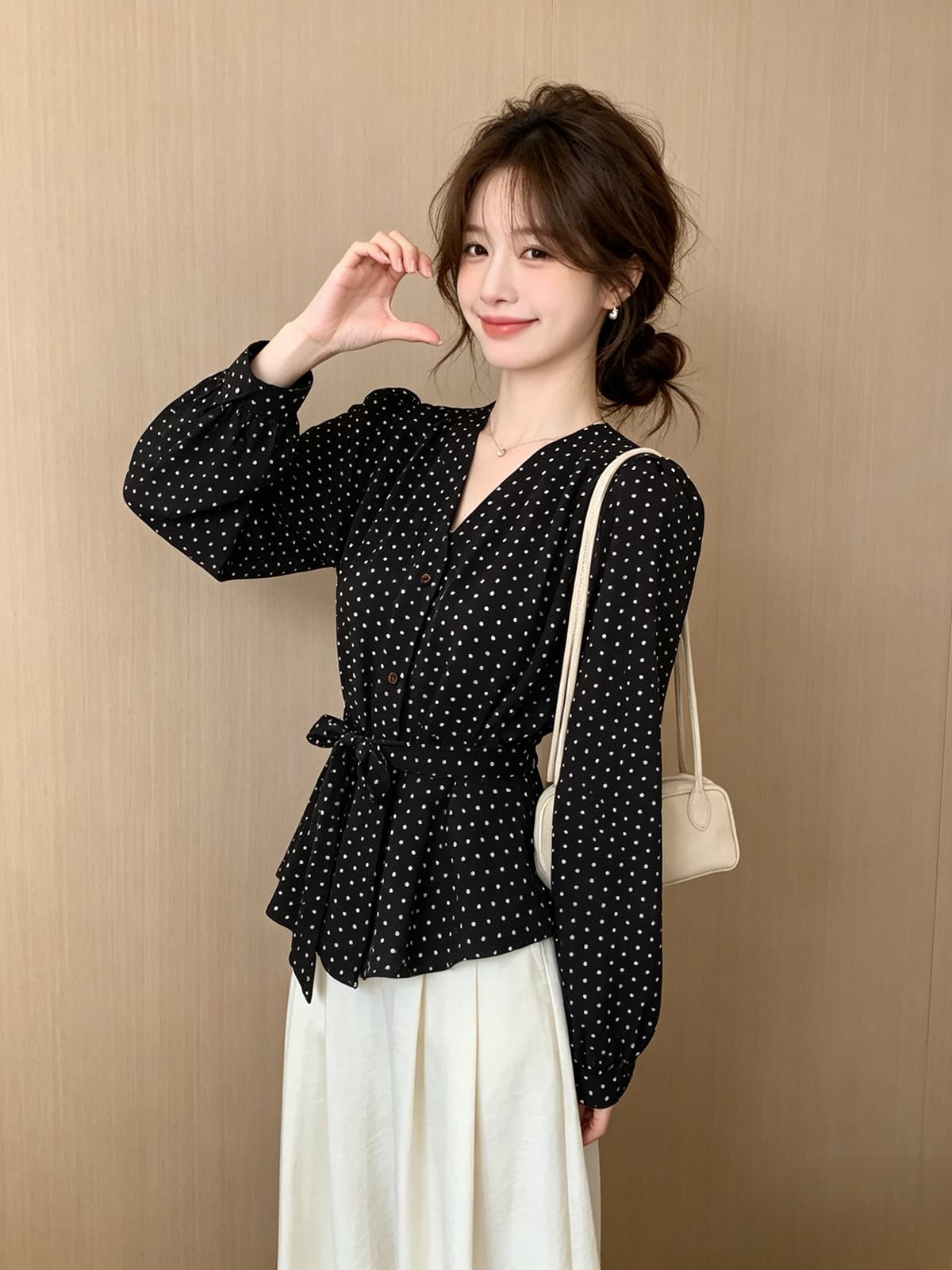 항구 바람 착용 가져 가라. 스트랩 허리 수축 도트 무늬 긴팔 셔츠 여자 2026 가을 세련된 Chic 아름다운 작은 셔츠 맨위 상세 이미지 2