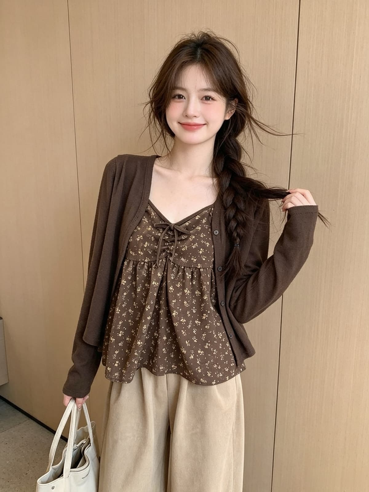 한 부서 달콤함 꽃무늬 스트랩 루즈핏 슬립 맨위 단색 외부 피 투피스 세트 가을 새로운 스택 착용 세트 여성 상세 이미지 4