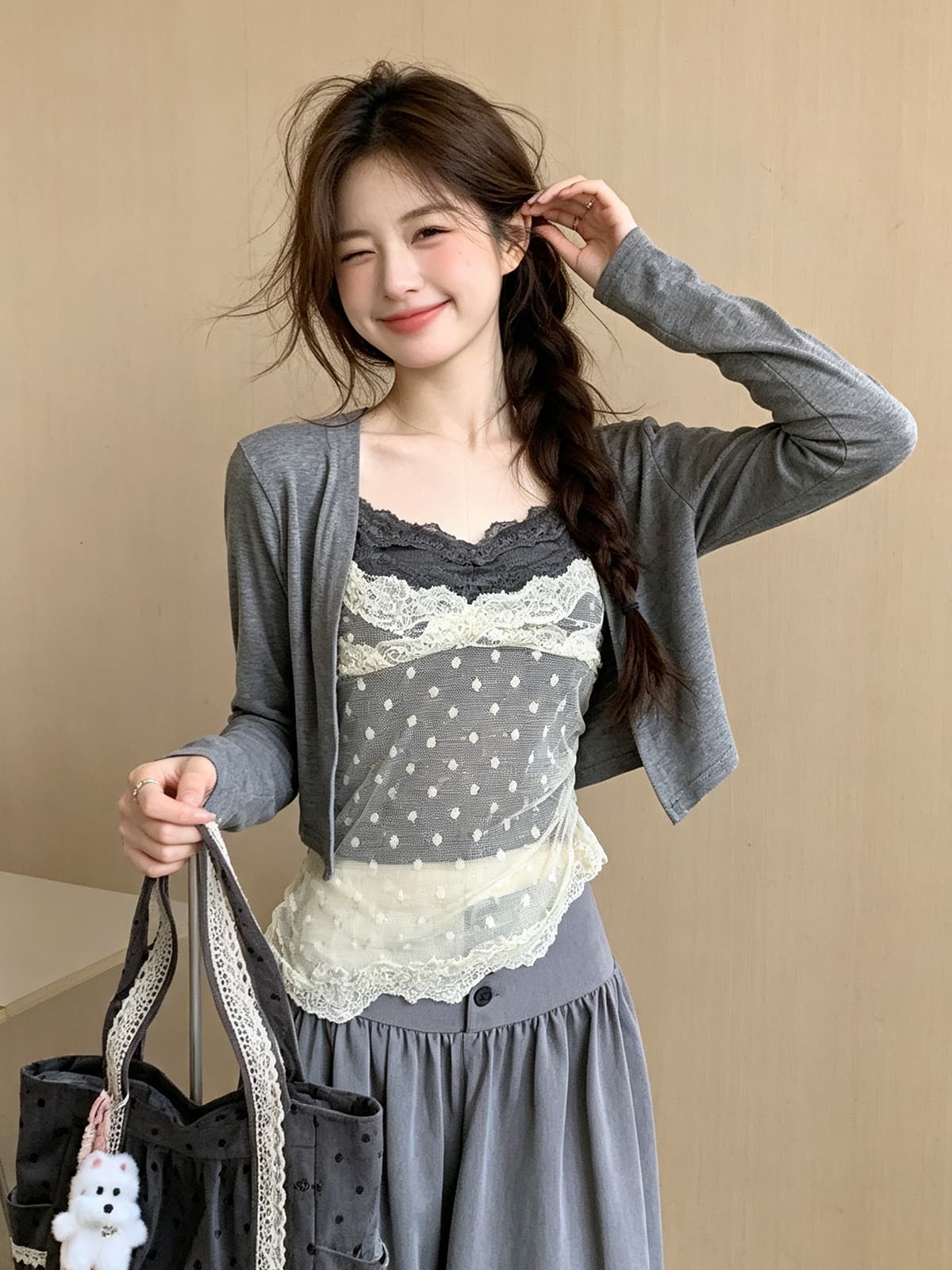 2026 슈퍼 화재 이른 가을 그레이트 통해보기 가져 가라. 슬립 외부 피 세트 패션 몸매 가꾸기 슬림해 보이는 핫걸 스택 착용 맨위 여성