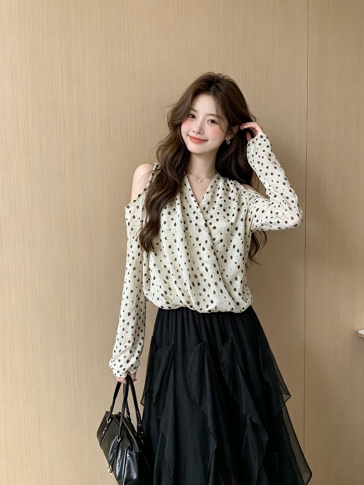 홍콩 스타일 홀로우 아웃 오프숄더 V넥 긴팔 레오파드 무늬 쉬폰 여성 셔츠 가을 새로운 허리 수축 슬림해 보이는 벌룬 소매 맨위 이미지 3