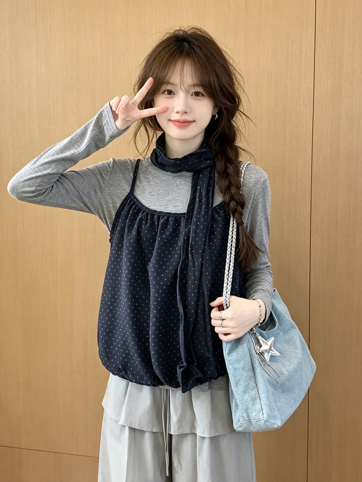 한 부서 레트로 도트 무늬 슬립 스택 착용 회색 기본 셔츠 3종 세트 가을 부드러운 바람 다용도 캐주얼 맨위 여성