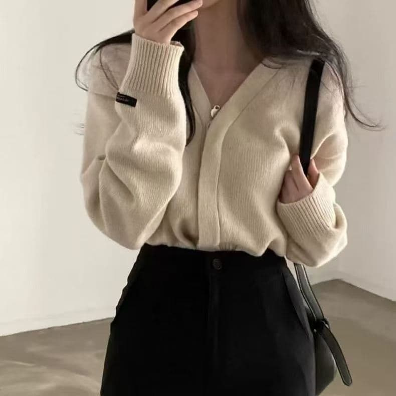 가을 새로운 품격 다용도 스웨터 오픈 가디건 여성 한국 chicv 칼라 어둠 버클 고급 센스 작은 대중 니트 재킷 상세 이미지 3