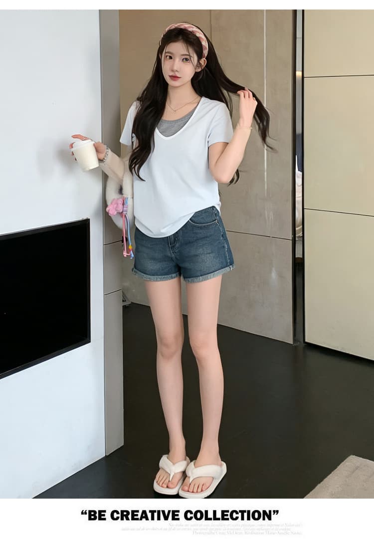 실사 2026 새로운 출산 착용 페이크 레이어드 배색 V넥 반팔 여름 한국 스타일 루즈핏 슬림해 보이는 캐주얼 맨위 상세 이미지 13
