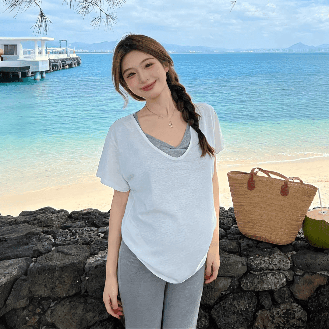 2026 새로운 출산 착용 페이크 레이어드 배색 V넥 반팔 여름 한국 스타일 루즈핏 슬림해 보이는 캐주얼 맨위 이미지 2