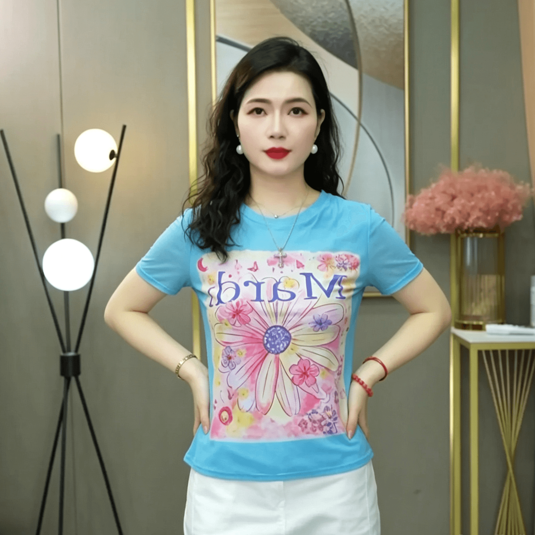 패션 외국 가스 엄마 반팔 티셔츠 여성 2026 새로운 여름 작은 셔츠 몸매 가꾸기 슬림해 보이는 프린트 망사 맨위 얇은 이미지 4