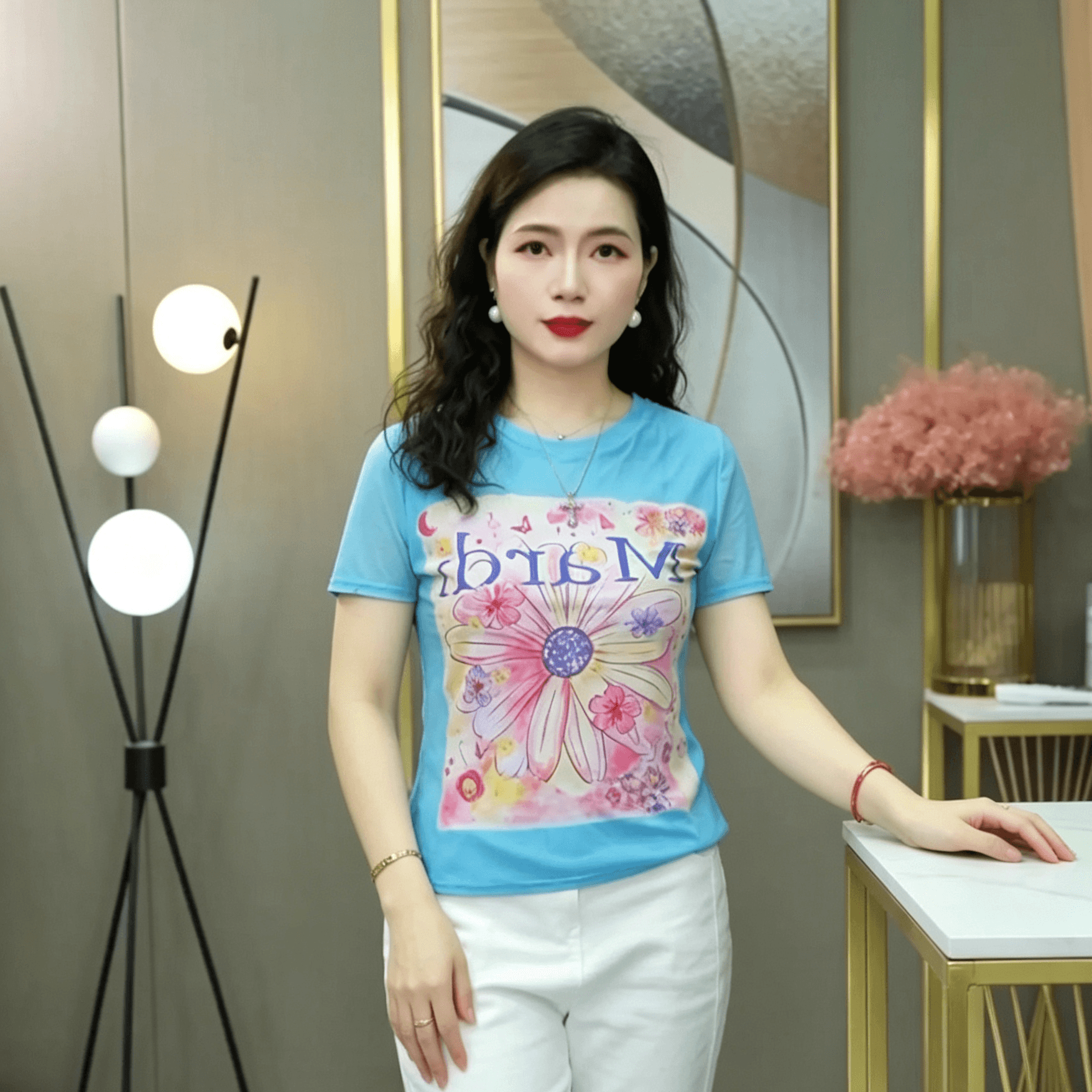 패션 외국 가스 엄마 반팔 티셔츠 여성 2026 새로운 여름 작은 셔츠 몸매 가꾸기 슬림해 보이는 프린트 망사 맨위 얇은 상세 이미지 4
