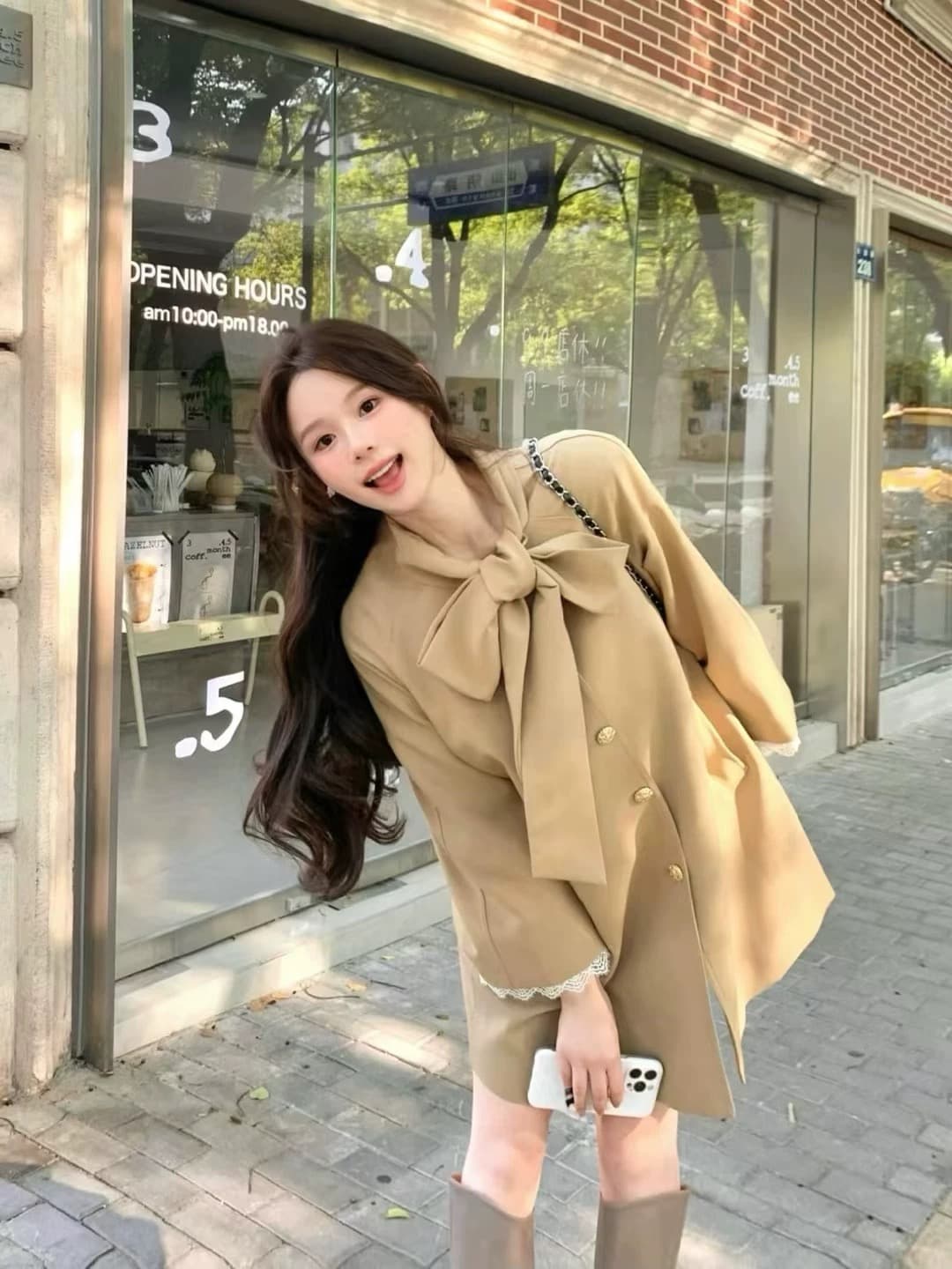 영국식 바람 천 골드 나비 매듭 스탠드 칼라 재킷 재킷 여성 의류 가을 새로운 작은 키 중간 길이 카키 색 코트 상세 이미지 3