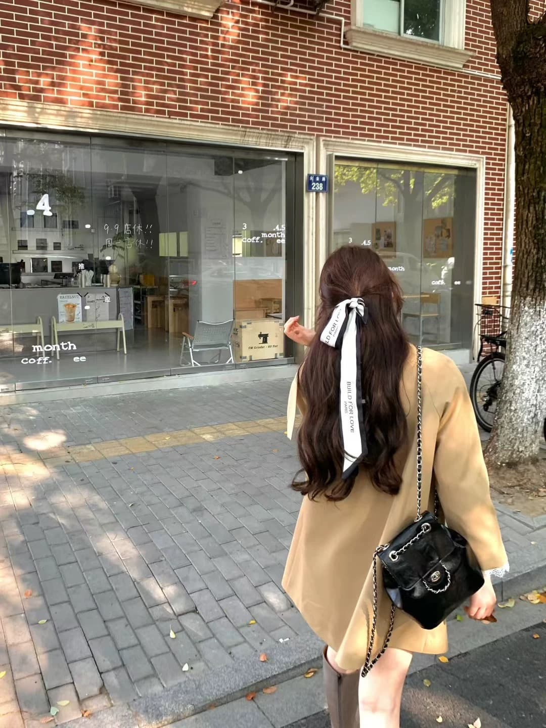 영국식 바람 천 골드 나비 매듭 스탠드 칼라 재킷 재킷 여성 의류 가을 새로운 작은 키 중간 길이 카키 색 코트 상세 이미지 5