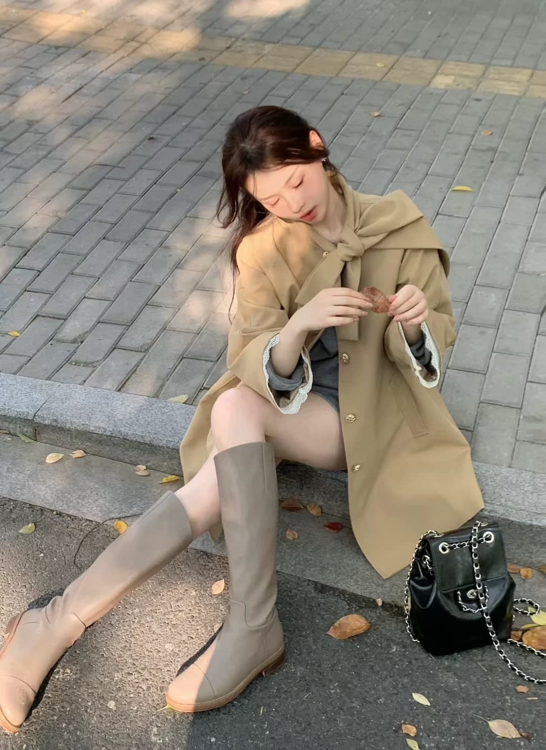 영국식 바람 천 골드 나비 매듭 스탠드 칼라 재킷 재킷 여성 의류 가을 새로운 작은 키 중간 길이 카키 색 코트 상세 이미지 6
