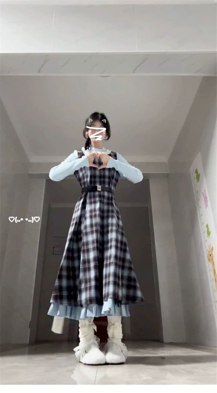 2026 이른 가을 새로운 레트로 페이크 레이어드 블루 브라운 나비 매듭 패치워크 체크무늬 드레스 허리 수축 슬림해 보이는 롱 스커트 상세 이미지 5