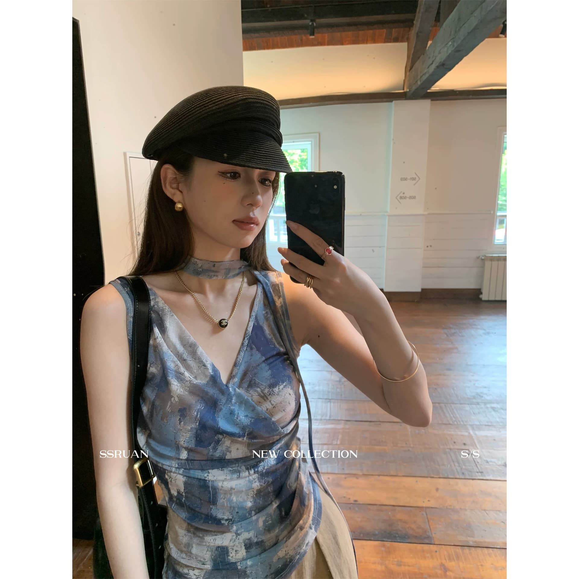 블루 색 후광 염색 프린트 V넥 리본 조끼 여성 민소매 허리 수축 아름다운 슬립 자이언트 잘 생긴 Chic 맨위 여름 이미지 2