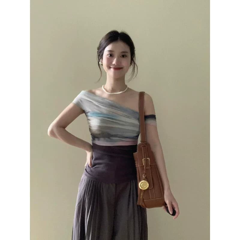 한 부서 헤일로 염색 망사 작은 대중 디자인 센스 패치워크 오프숄더 티셔츠 여성 여름 새로운 몸매 가꾸기 슬림해 보이는 맨위 이미지 5