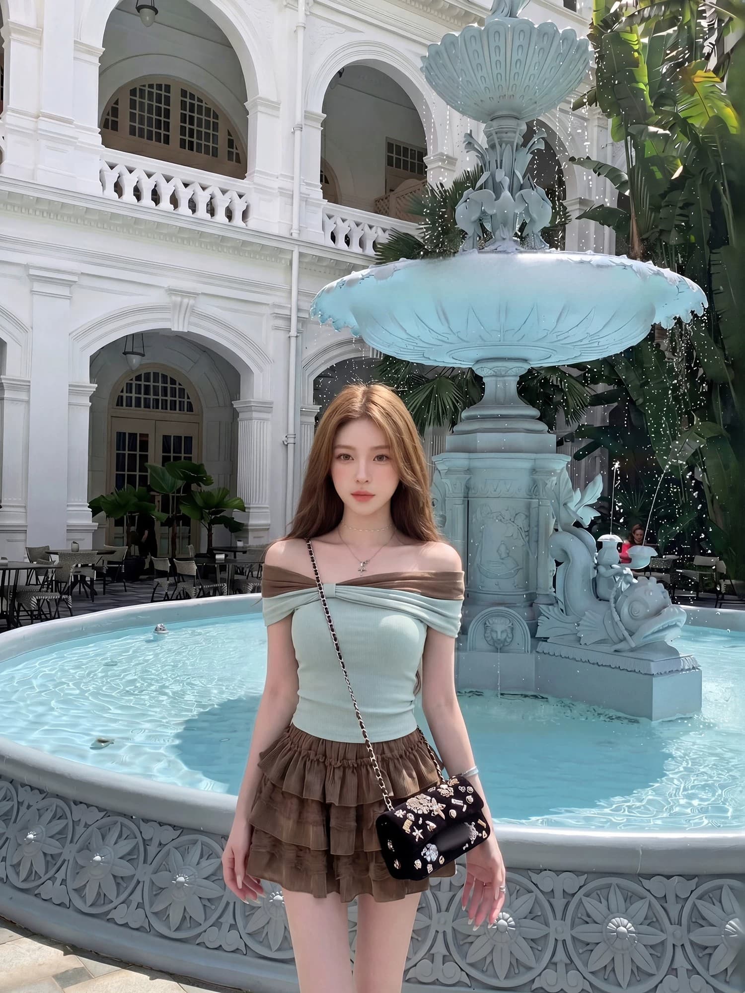 핫걸 배색 오프숄더 반팔 티셔츠 여성 여름 디자인 센스 허리 수축 슬림해 보이는 몸매 가꾸기 맨위 상세 이미지 3