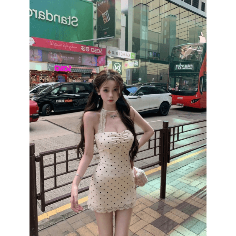 도트 무늬 레이스 조각 행침 목 여성 드레스 여름 순수한 욕망 고급 센스 핫걸 민소매 백리스 몸매 가꾸기 타이트 스커트 미니 스커트