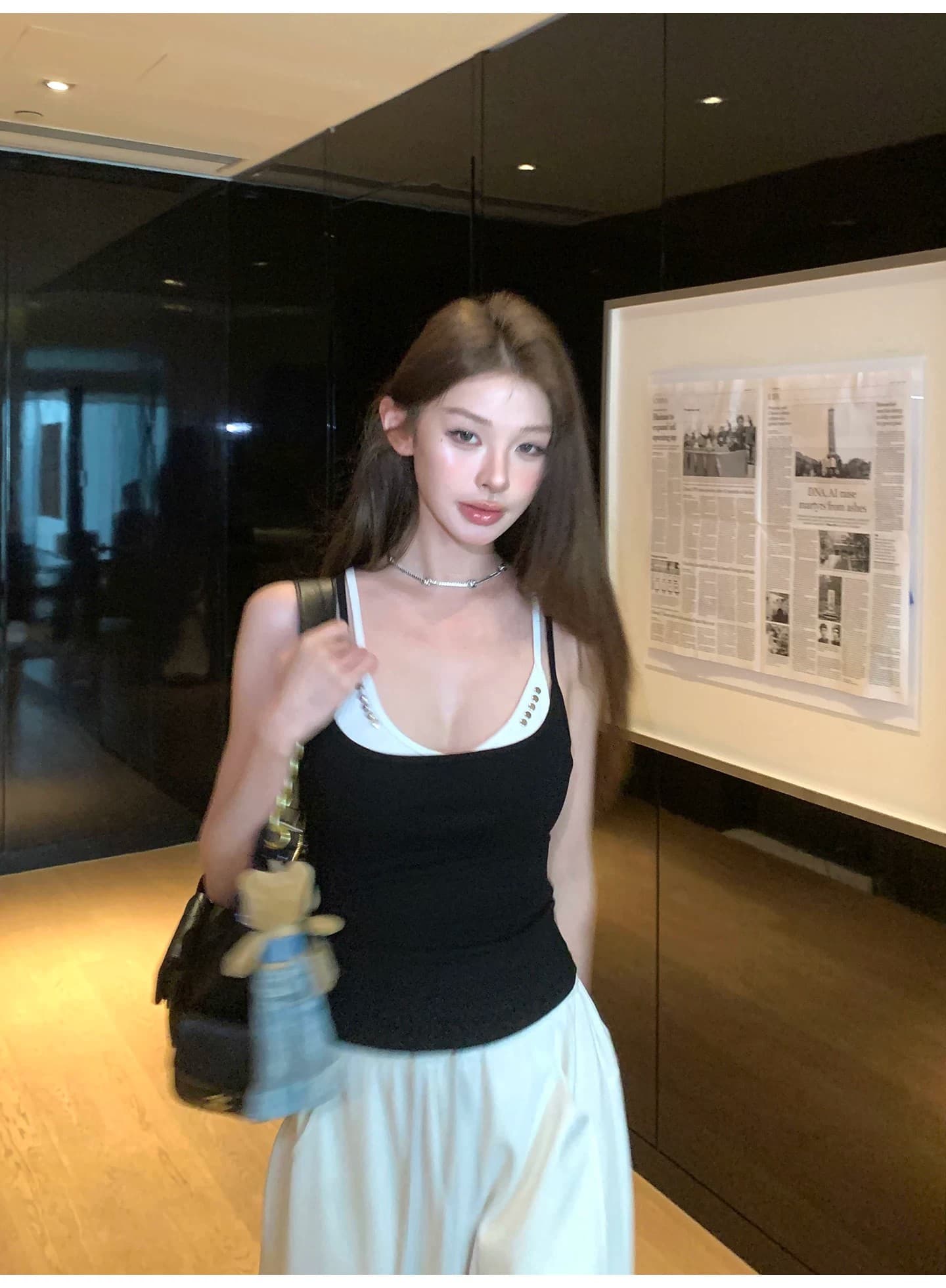 40 순면 아메리칸 핫걸 작은 대중 디자인 센스 징 배색 페이크 레이어드 캐미솔 민소매 맨위 상세 이미지 12