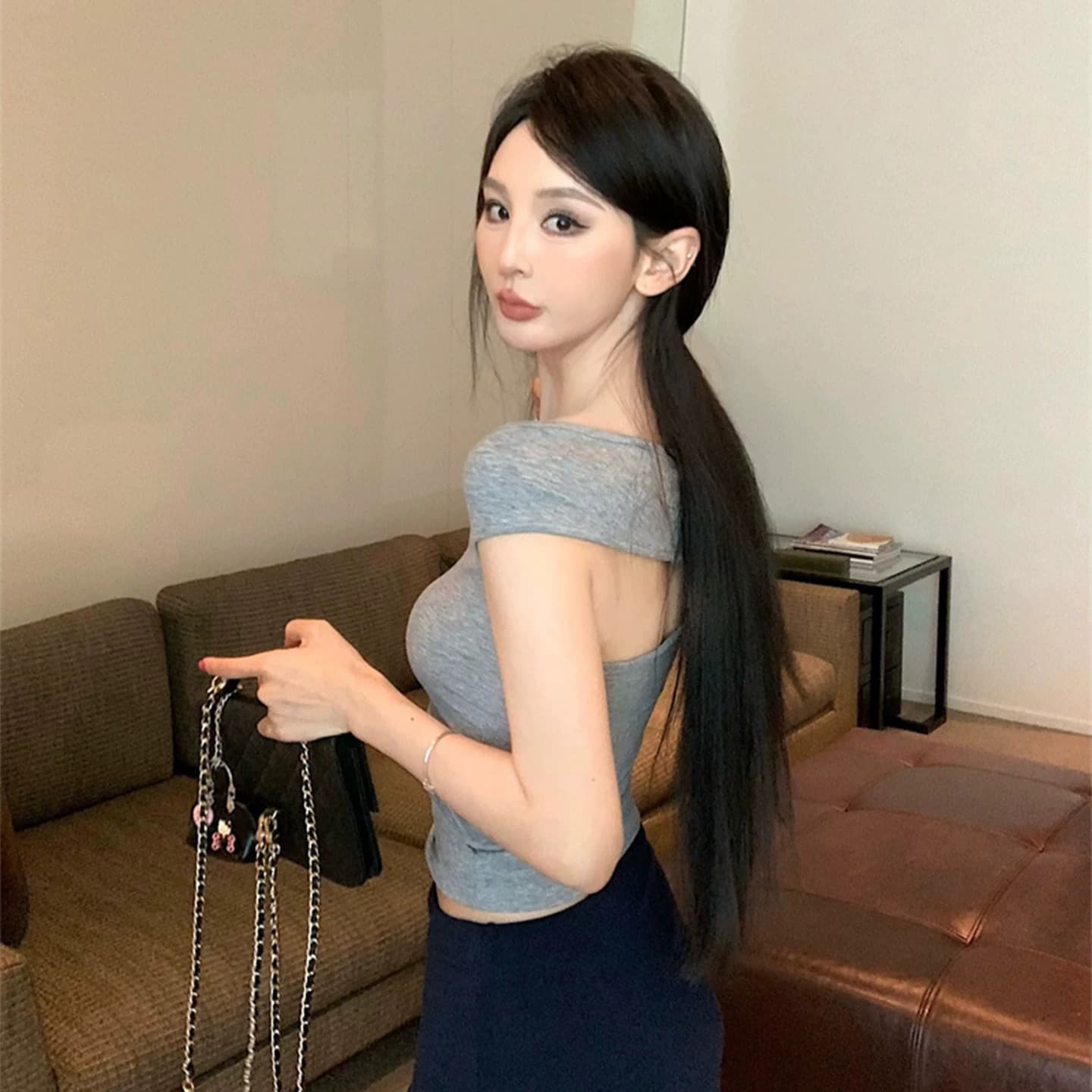 반팔 티셔츠 여성 레이스 조각 V넥 비틀림 디자인 슬림해 보이는 핫걸 바람 쇼트 스타일 맨위 트렌디 이미지 5