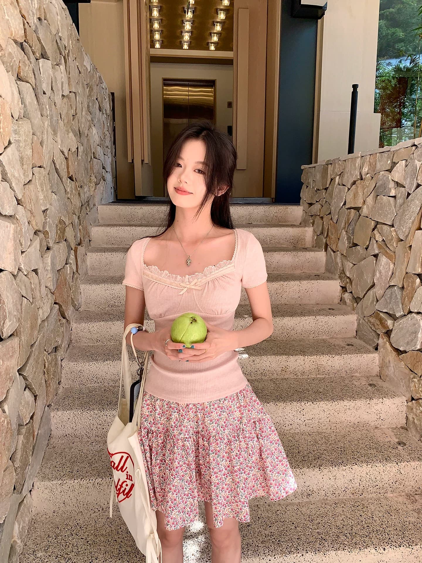 한 부서 부드러운 레이스 조각 리브 순수한 욕망 바람 핑크색 레이스 반팔 티셔츠 여성 의류 여름 상세 이미지 3