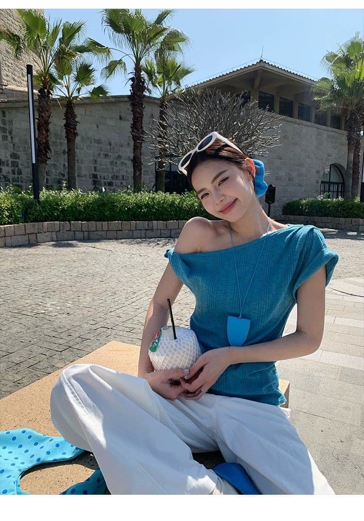 원본 원단 것 레이크 블루 색상 비스듬한 어깨 반팔 티셔츠 여성 2026 여름 한 부서 디자인 센스 루즈핏 오프숄더 상세 이미지 7