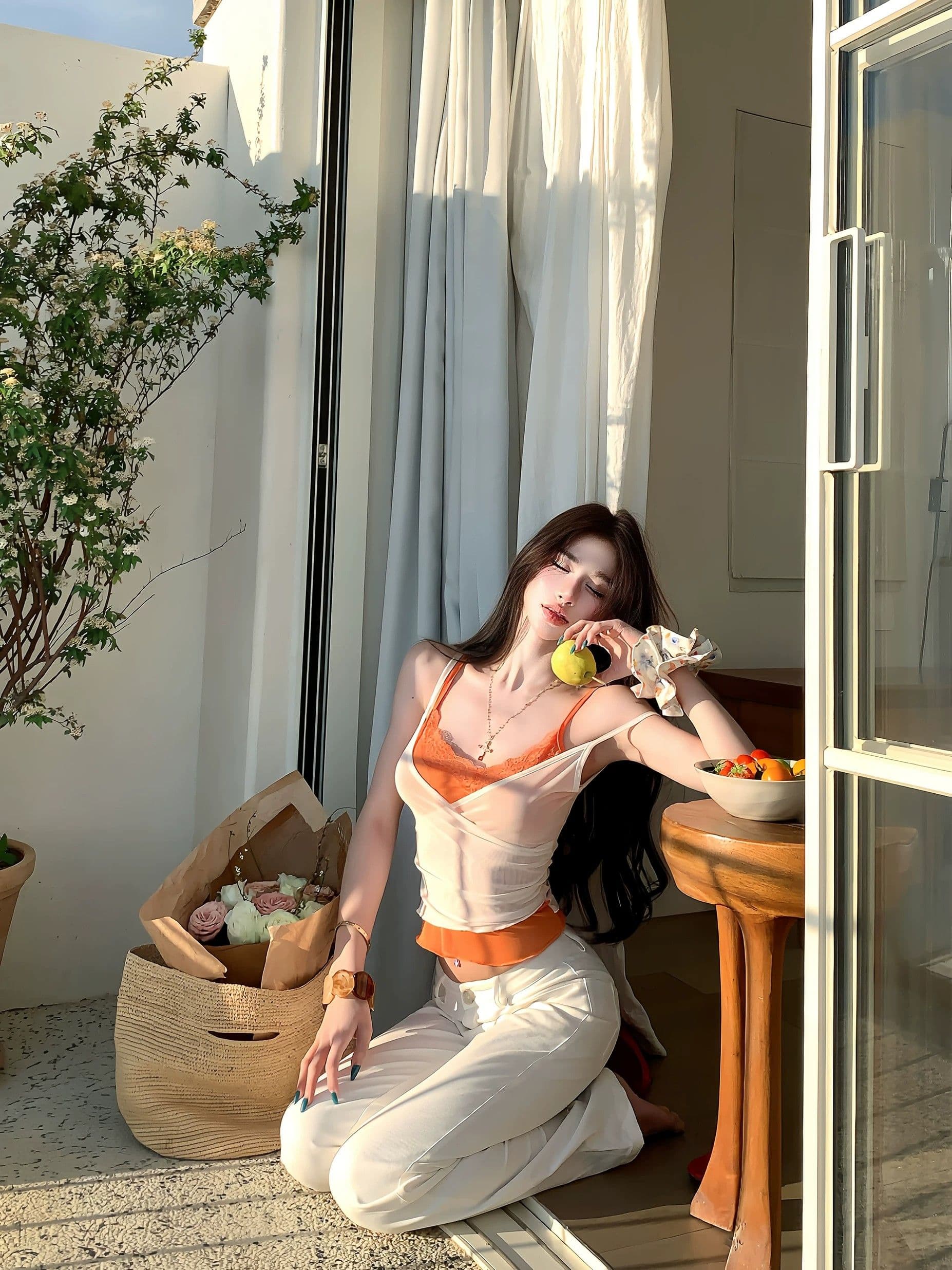 핫걸 바람 페이크 레이어드 레이스 캐미솔 여름 달콤함 핫걸 바람 V넥 몸매 가꾸기 분위기 센스 맨위 트렌디 상세 이미지 13
