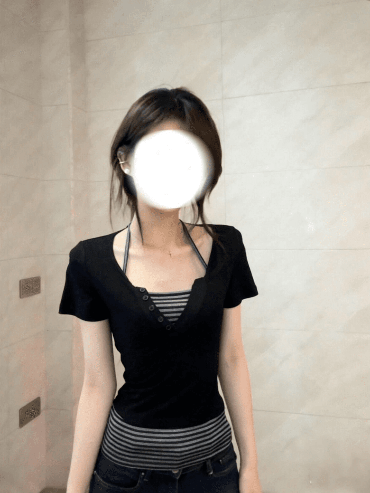 40 순면 배색 스트라이프 페이크 레이어드 V넥 반팔 티셔츠 여성 여름 순수한 욕망 핫걸 쇼트 스타일 긍정적 인 어깨 의류 상세 이미지 3