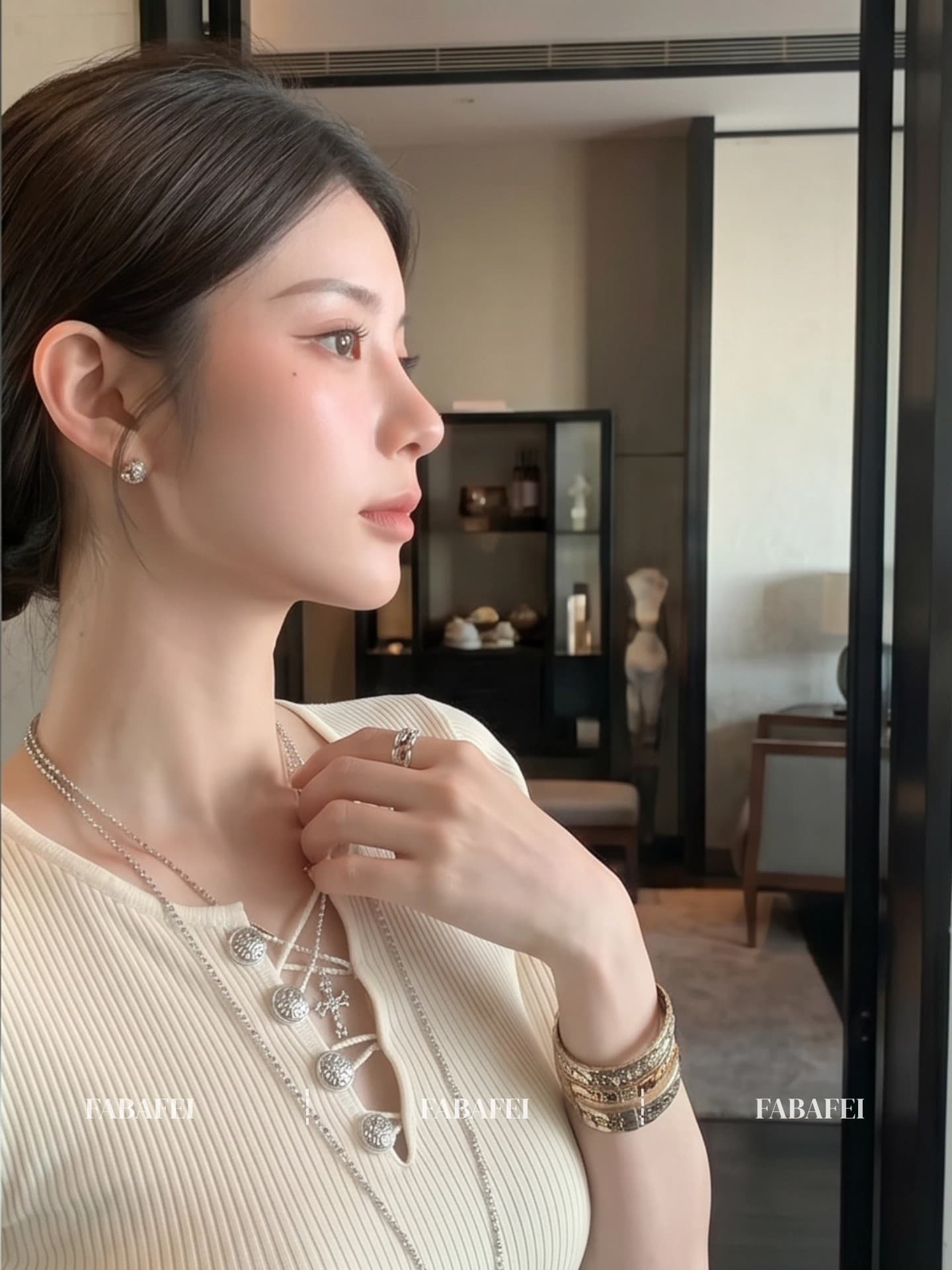 2026 디자인 센스 품격 다용도 홀로우 아웃 중간 소매 티셔츠 여성 여름 몸매 가꾸기 슬림해 보이는 섹시함 맨위 상세 이미지 6