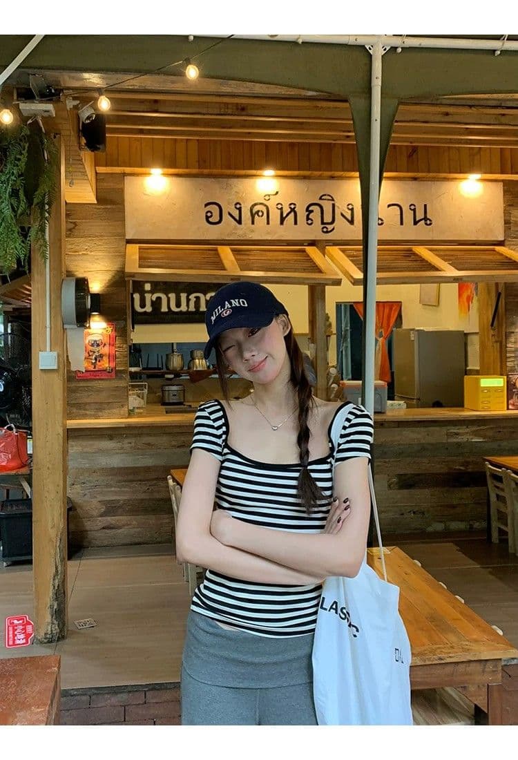 한국 스타일 스트라이프 u 칼라 반팔 티셔츠 여성 몸매 가꾸기 슬림해 보이는 다용도 섹시함 백리스 스트랩 핫걸 맨위 여름 새로운 상세 이미지 5