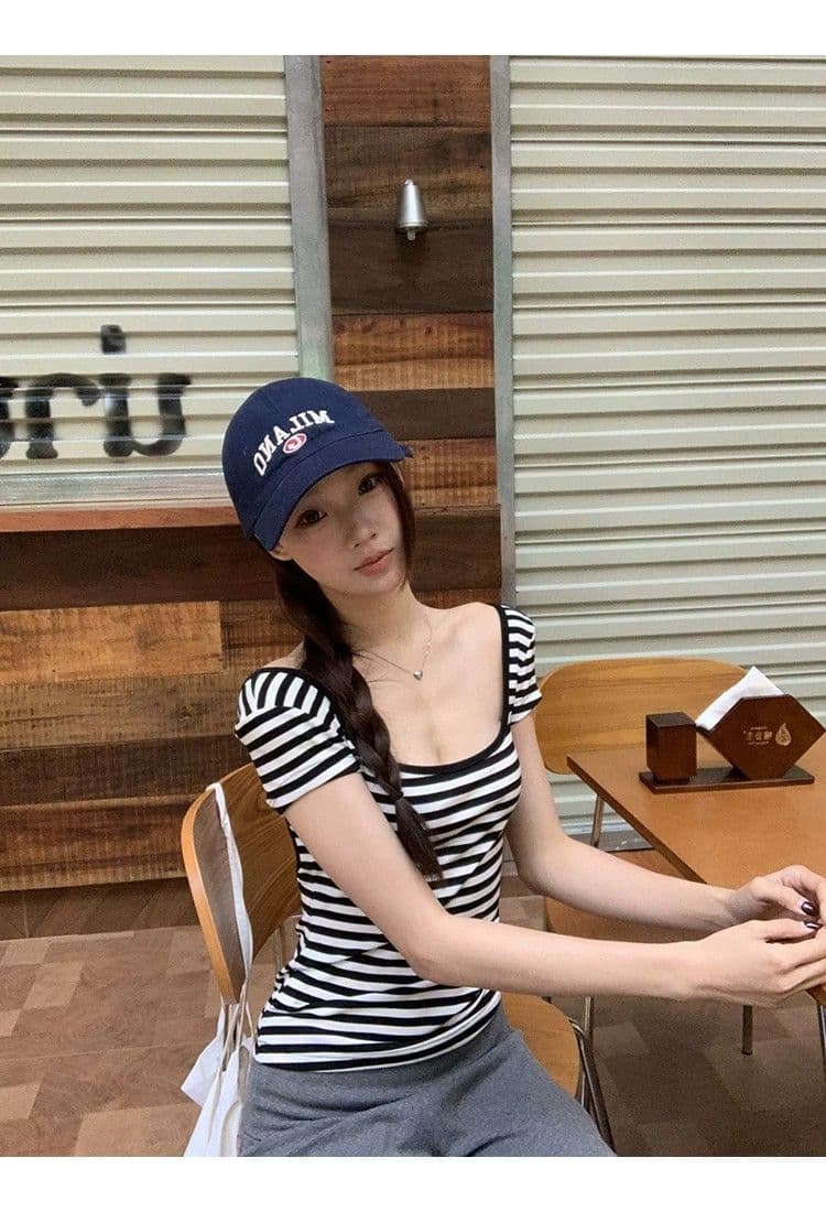 한국 스타일 스트라이프 u 칼라 반팔 티셔츠 여성 몸매 가꾸기 슬림해 보이는 다용도 섹시함 백리스 스트랩 핫걸 맨위 여름 새로운 상세 이미지 8