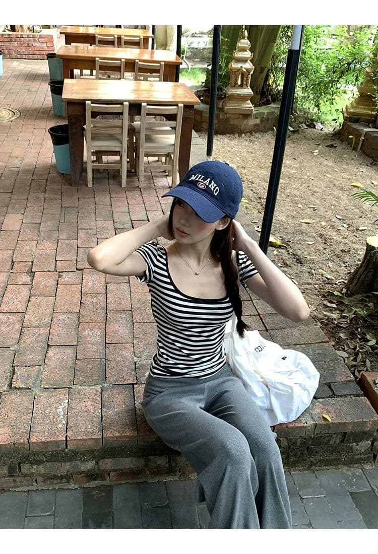 한국 스타일 스트라이프 u 칼라 반팔 티셔츠 여성 몸매 가꾸기 슬림해 보이는 다용도 섹시함 백리스 스트랩 핫걸 맨위 여름 새로운 상세 이미지 15