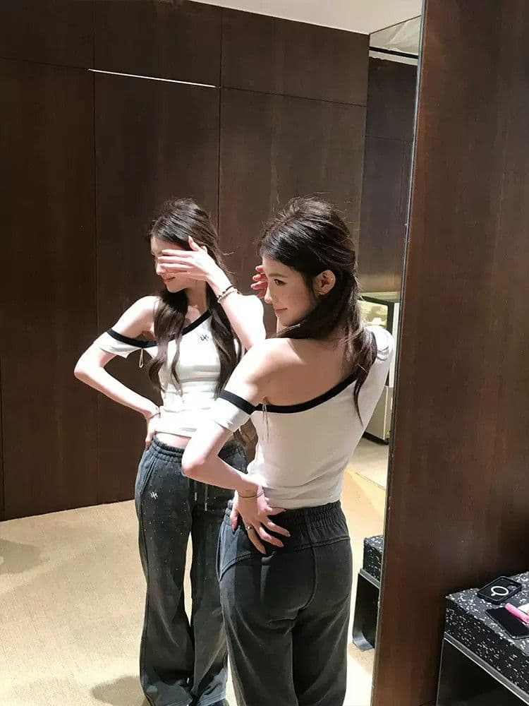 순면 한 부서 순수한 욕망 핫걸 바람이 아닙니다. 대칭 오프숄더 반팔 티셔츠 여성 여름 몸매 가꾸기 슬림해 보이는 디자인 센스 상세 이미지 4
