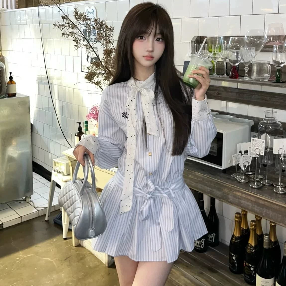 학원 스타일 나비 매듭 스트라이프 셔츠 드레스 아이들 2026 새로운 작은 키 한 부서 착용 가져 가라.