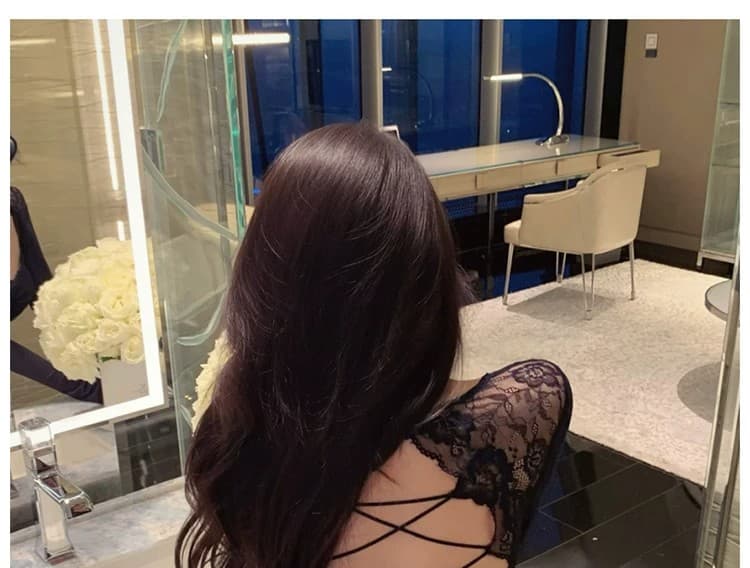 사람들 면 260 그램 순수한 욕망 레이스 레이스 V넥 긴팔 티셔츠 여성 가을 섹시함 백리스 맨위 핫걸 작은 셔츠 상세 이미지 1