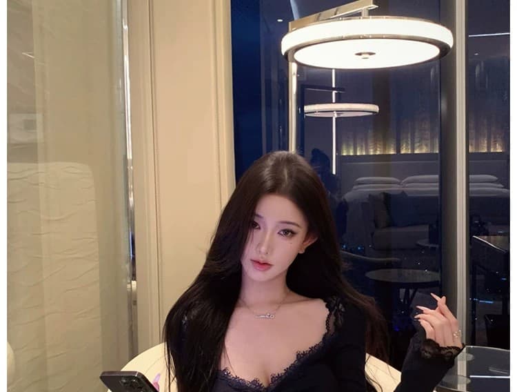 사람들 면 260 그램 순수한 욕망 레이스 레이스 V넥 긴팔 티셔츠 여성 가을 섹시함 백리스 맨위 핫걸 작은 셔츠 상세 이미지 3