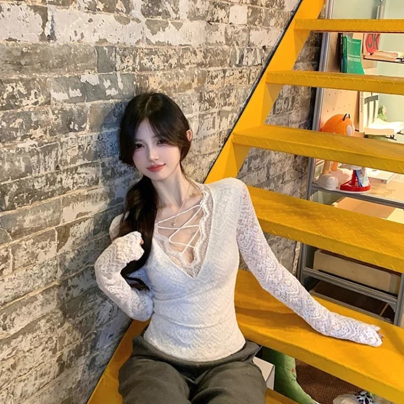 순수한 욕망 바람 화이트 V넥 긴팔 레이스 셔츠 티셔츠 여성 가을 겨울 기본 셔츠 몸매 가꾸기 인사이드 잡아라. 의류 이미지 5