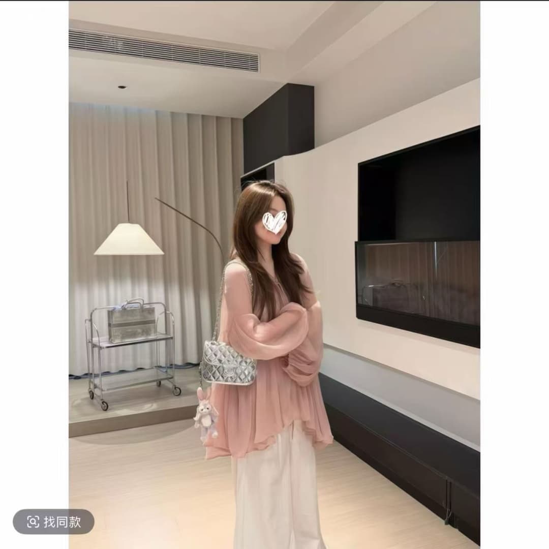 여름 느슨함 센스 루즈핏 브로케이드 실크 주름 자외선 차단 블라우스 얇은 스타일 핫픽스 하이웨이스트 슬림해 보이는 와이드 레그 팬츠 이미지 3