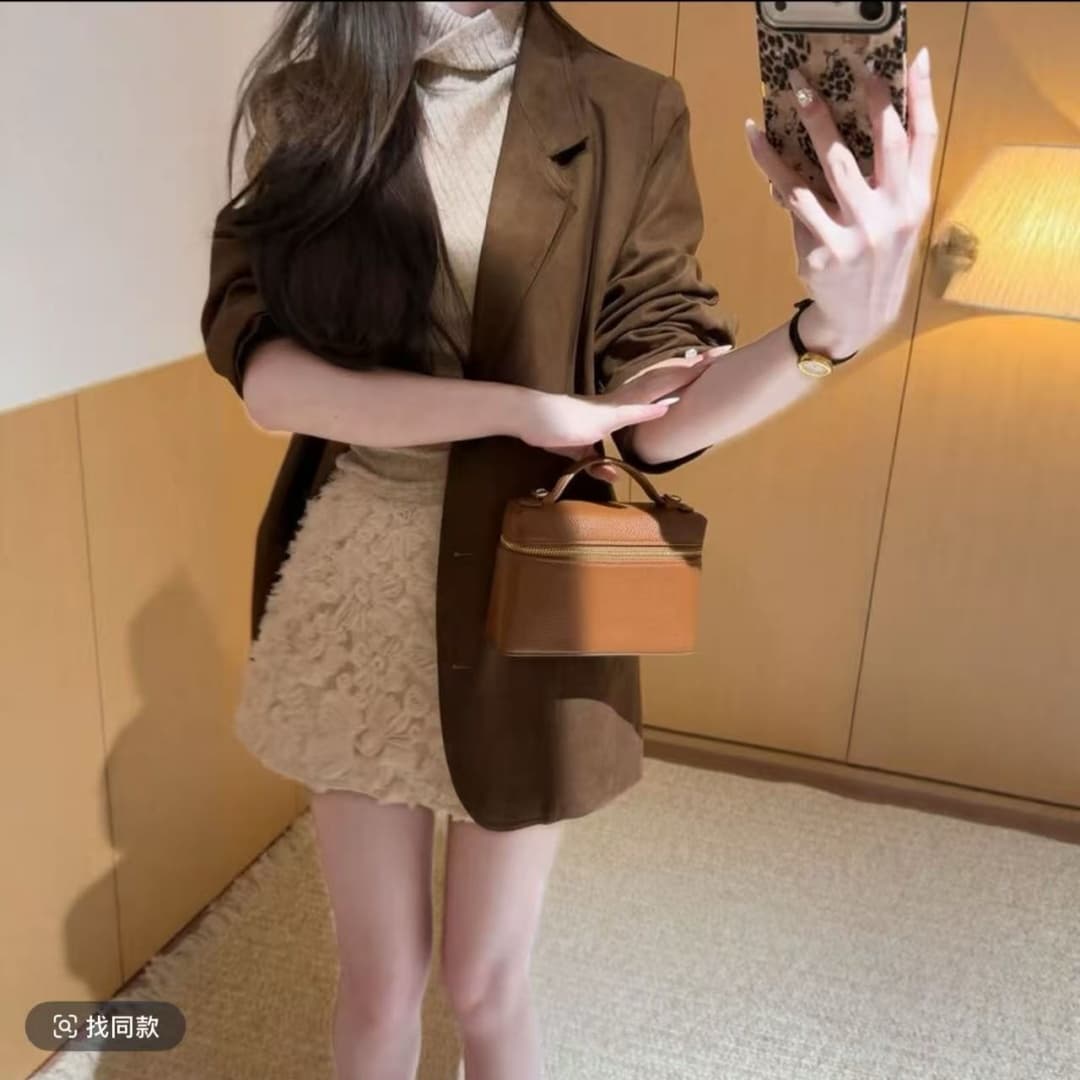 이른 가을 한 부서 착용 가져 가라. 고급 센스 작은 샤넬 스타일 레트로 재킷 터틀넥 니트 스웨터 타이트 스커트 세 조각 세트 여성 상세 이미지 5