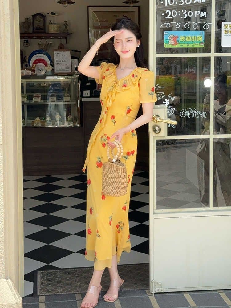 프랑스식 품격 허리 수축 황색 꽃무늬 여성 드레스 2025 여름 새로운 휴가 바람 우아함 패션 인어 꼬리 스커트 이미지 3