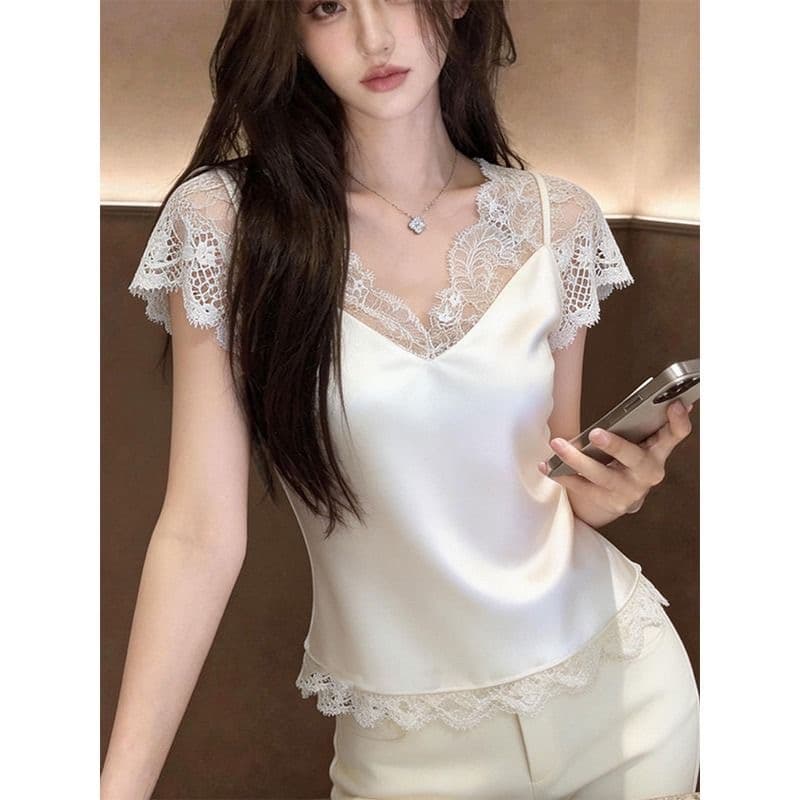 빛 럭셔리 여름 레이스 조각 새틴 반팔 티셔츠 조끼 화이트 페이크 레이어드 디자인 센스 품격 연령 감소 맨위