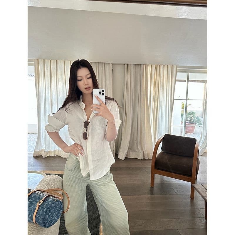 품격 화이트 자연 산소 오른쪽 셔츠 느슨함 수공 뒤집다 Pleat 볼륨 측면 소매 루즈핏 다용도 맨위 셔츠 이미지 3