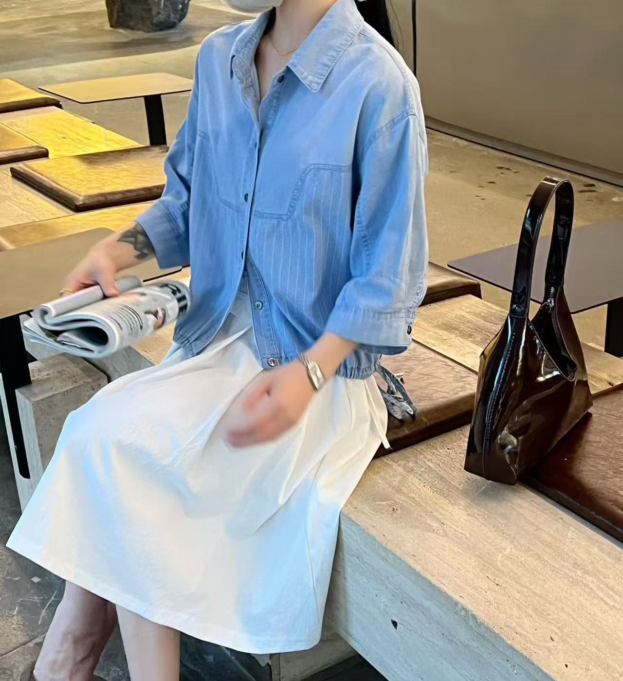 한국 동대문 구매 2026 여름 폴로 칼라 싱글 줄 버튼 펌프 로프 루즈핏 여성 셔츠 상세 이미지 5