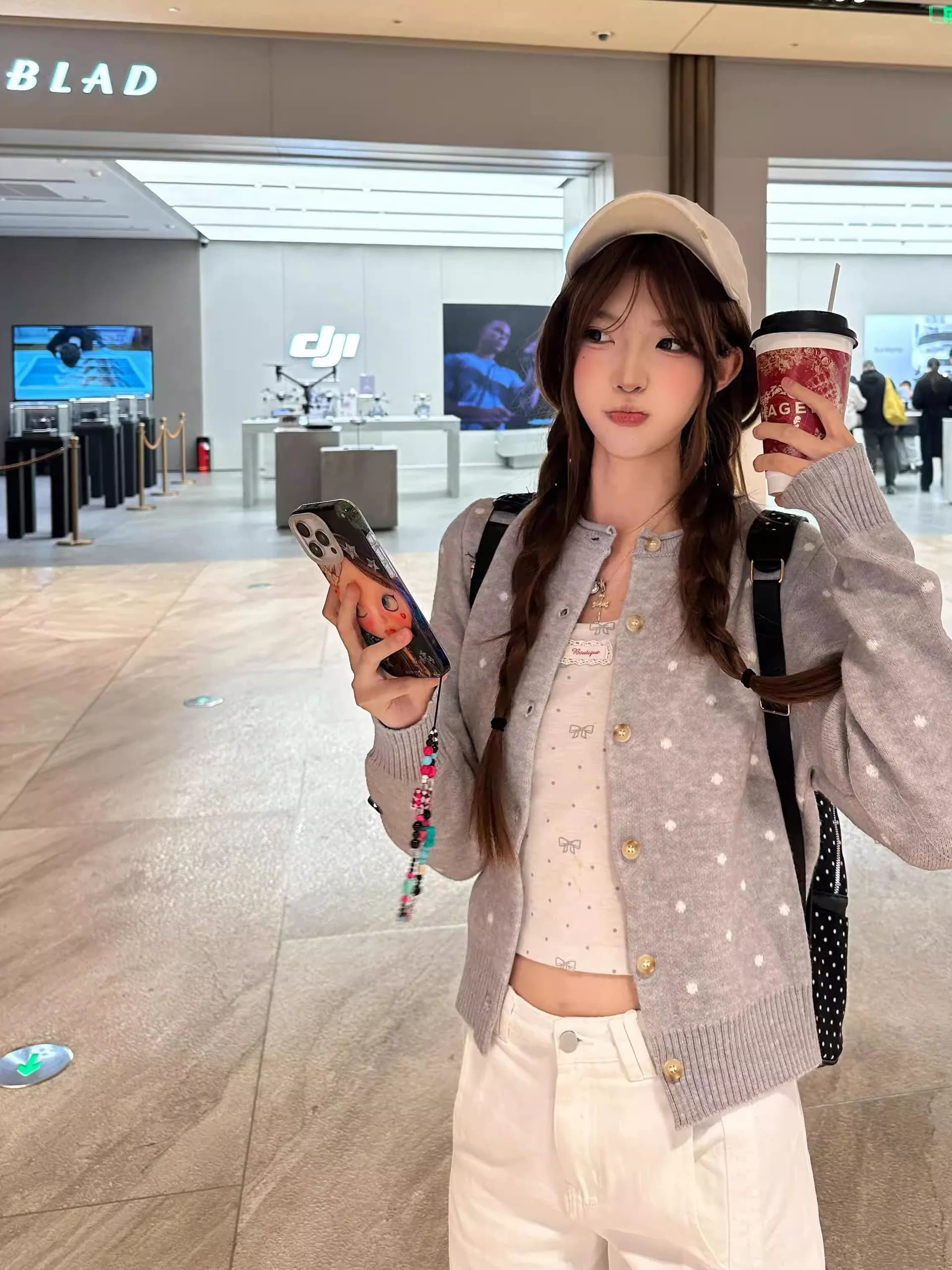 2026 조기 봄 새로운 한 부서 회색 도트 무늬 오픈 가디건 스웨터 여자 느긋한 외부 가져 가라. 니트 스웨터 맨위 작은 외투 이미지 4