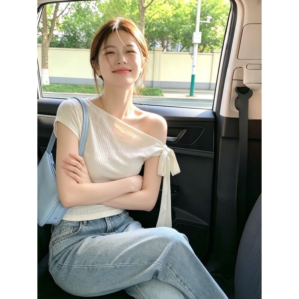 한 부서 착용 가져 가라. 비스듬한 칼라 스트랩 반팔 티셔츠 여성 여름 얇은 스타일 화이트 몸매 가꾸기 이슬 쇄골 아름다운 작은 대중 맨위 이미지 5