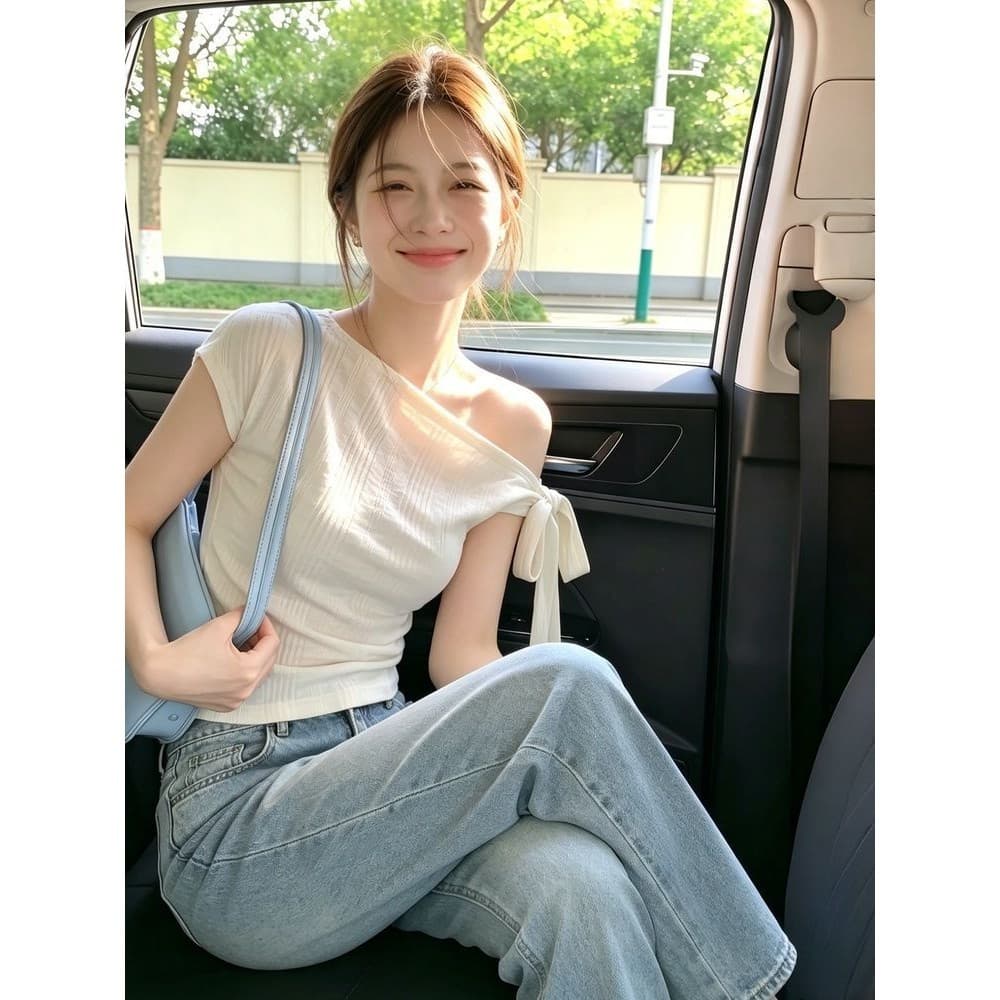 한 부서 착용 가져 가라. 비스듬한 칼라 스트랩 반팔 티셔츠 여성 여름 얇은 스타일 화이트 몸매 가꾸기 이슬 쇄골 아름다운 작은 대중 맨위 상세 이미지 2