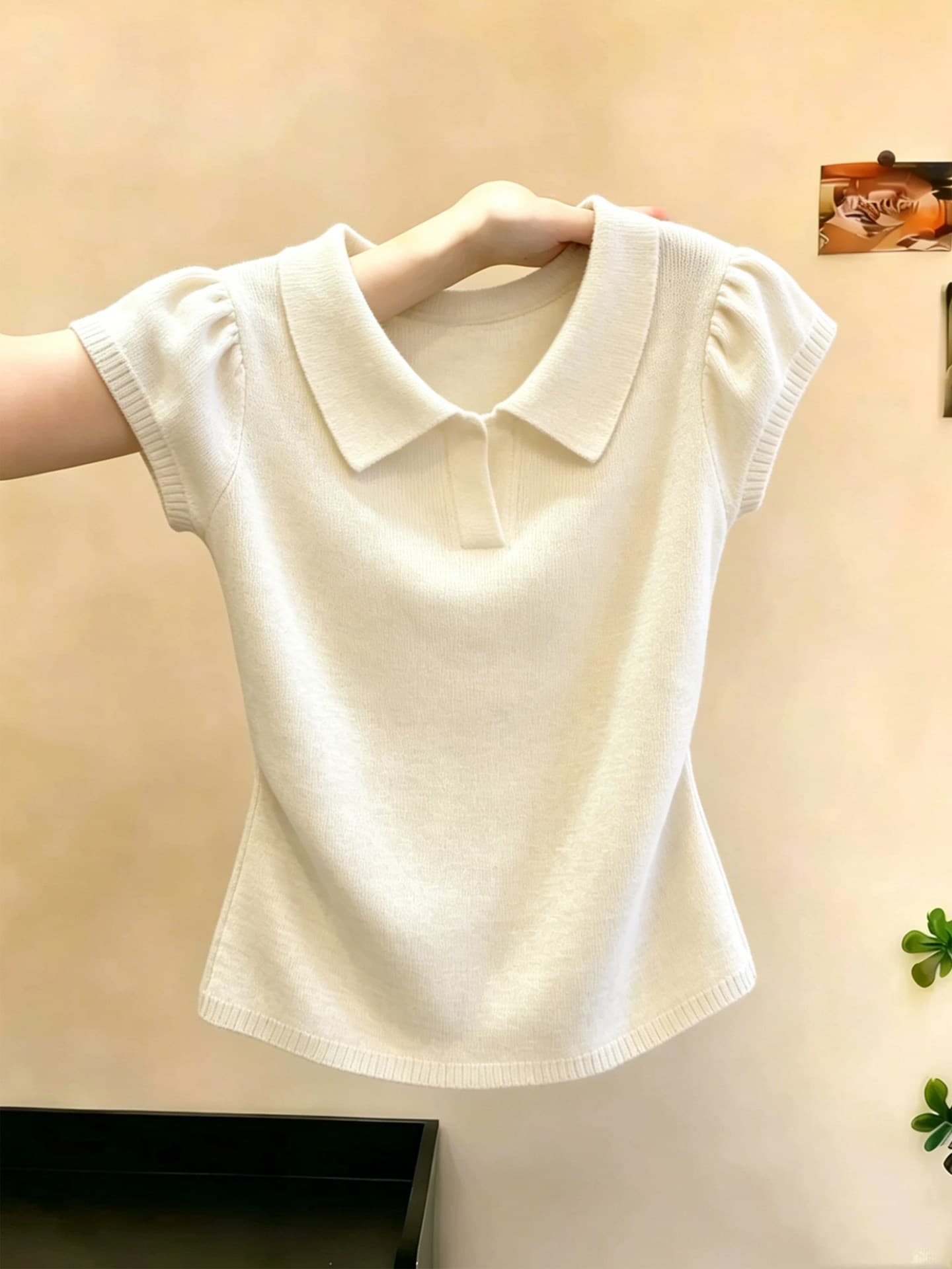 살구 색상 니트 POLO 칼라 긍정적 인 어깨 주름 반팔 티셔츠 여성 여름 마이크로 지방 빅 사이즈 슬림해 보이는 다용도 품격 맨위 이미지 4