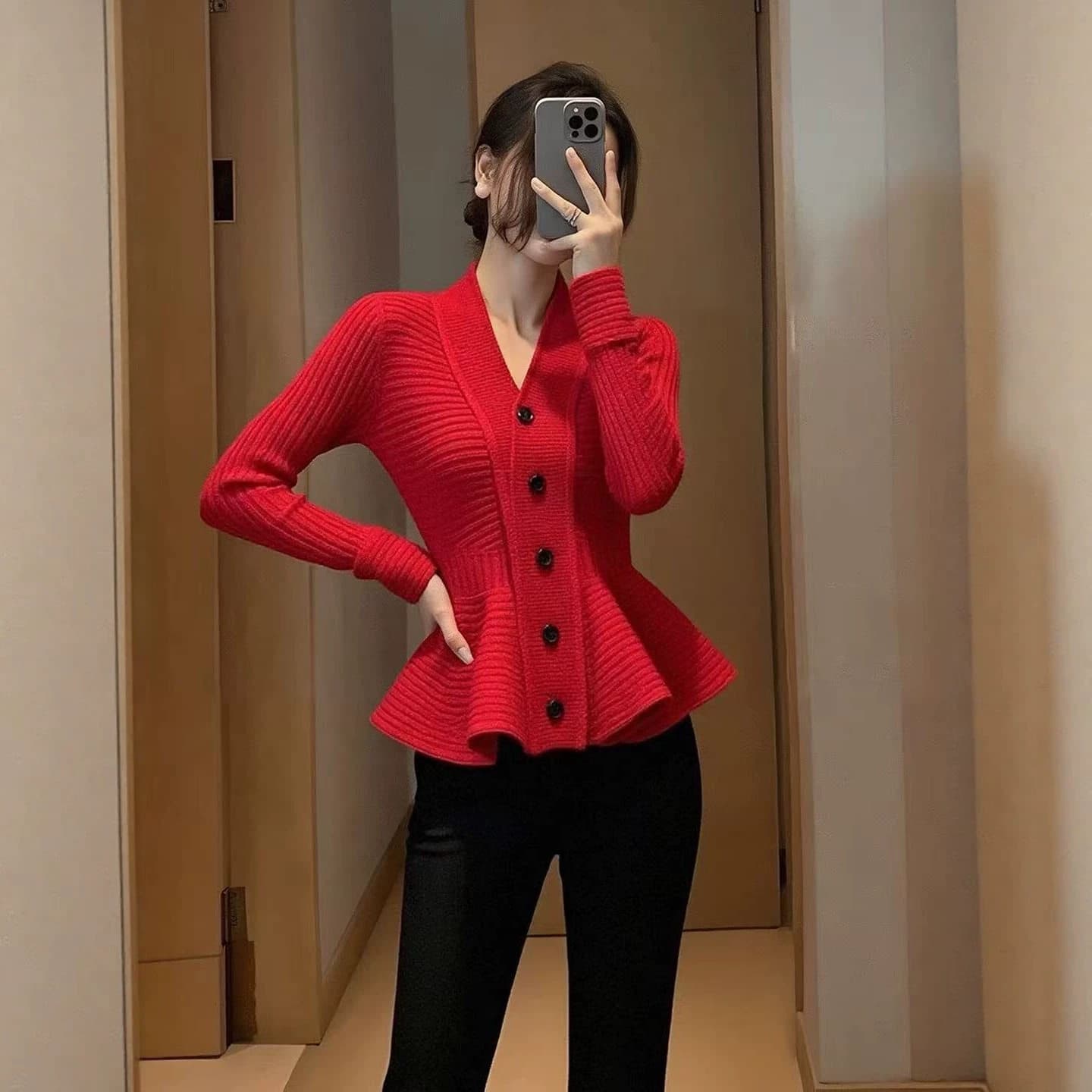 한 부서 디자인 센스 프릴 V넥 니트 스웨터 맨위 여성 가을 겨울철 달콤한 핫걸 꼬집기 허리 슬림해 보이는 품격 맨위 이미지 5